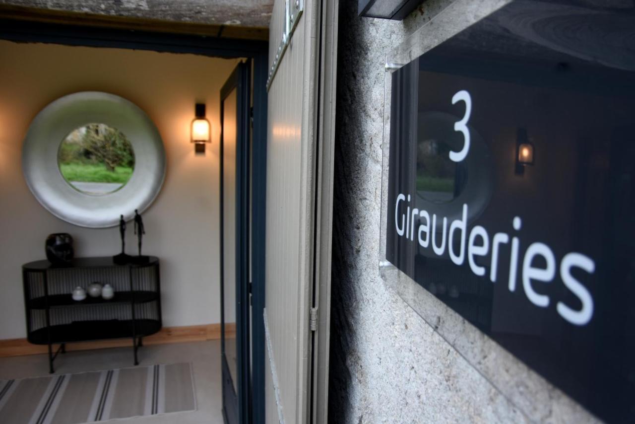 Girauderies Chambres D'Hotes/B+B Floirac  ภายนอก รูปภาพ